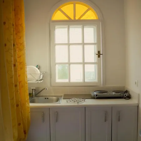 בית נופש Maria's House פוליכרונו