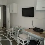 Maria's House * 波利克罗诺