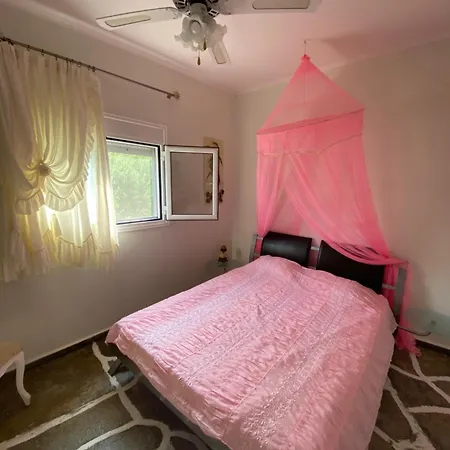 Maria's House * 波利克罗诺